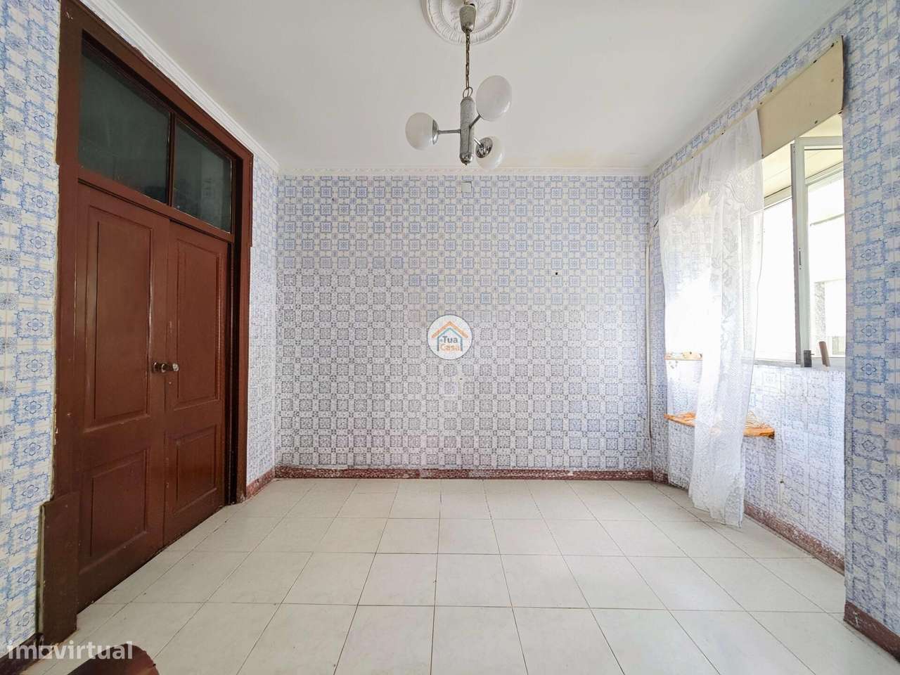 Moradia tradicional T2+1 Barreta com grande potencial de investimento - Grande imagem: 5/30