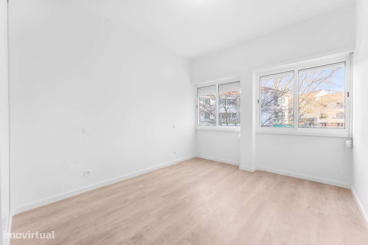 Prédio de Serviços com Projecto Completo aprovado, Centro... - Grande imagem: 5/55