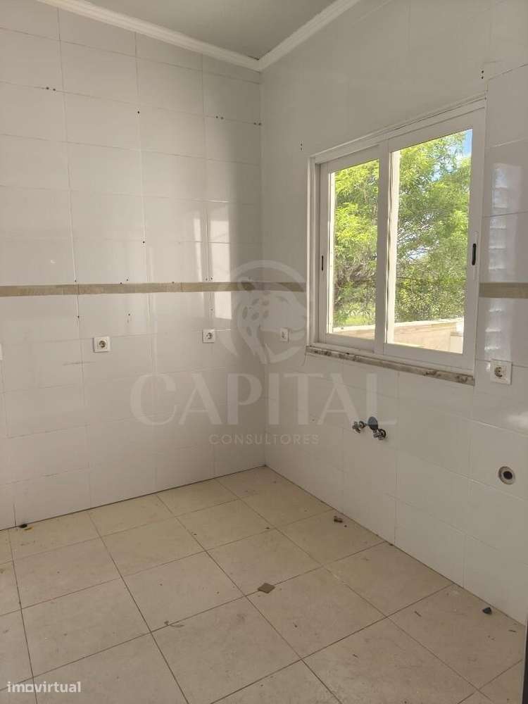 Moradia V5 para obras, com logradouro amplo, em Almancil - Grande imagem: 5/21