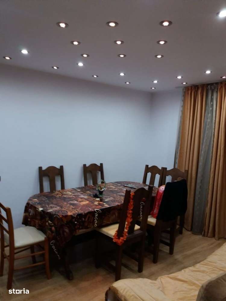 Urgent! 3 Camere Zona Gării Lângă Piata, Mobilat, Etaj 2! - Imagine principală: 4/10