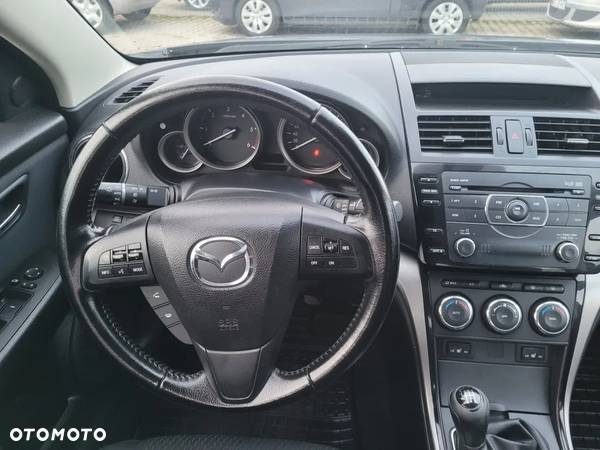 Mazda 6 2.2 CD Exclusive + - 23