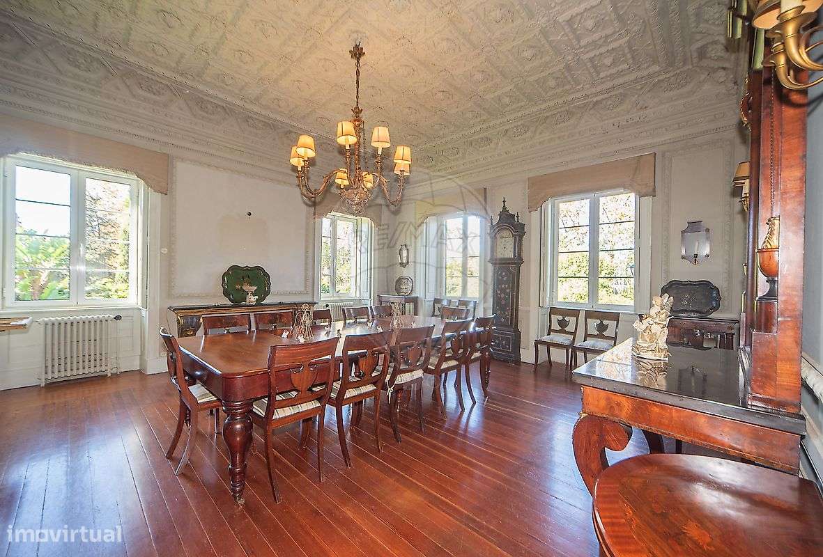 Moradia T6 para venda-12