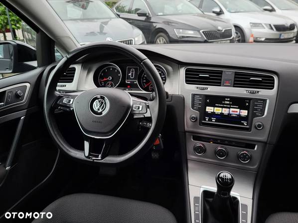 Volkswagen Golf VII 1.4 TSI BMT Comfortline - 11