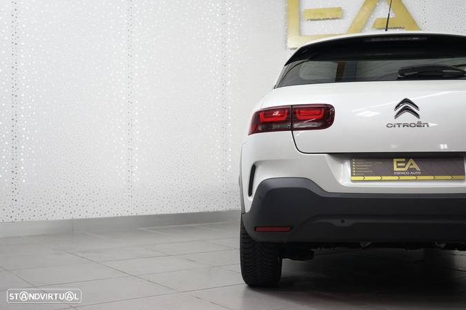 Citroën C4 Cactus 1.2 PureTech Shine - 42