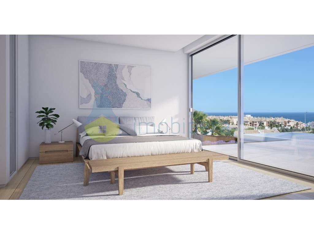 FABULOSA MORADIA MODERNA COM PISCINA E VISTA MAR - Grande imagem: 4/6