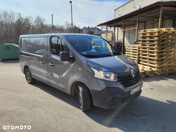 Renault Trafic - 1