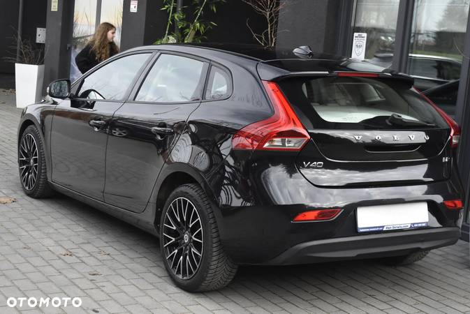 Volvo V40 D2 Base - 5