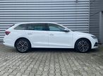 Skoda Octavia Combi 2.0 TDI DSG Style - 39