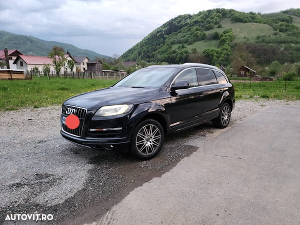 Audi Q7 3.0 TDI Quattro Tip - 2