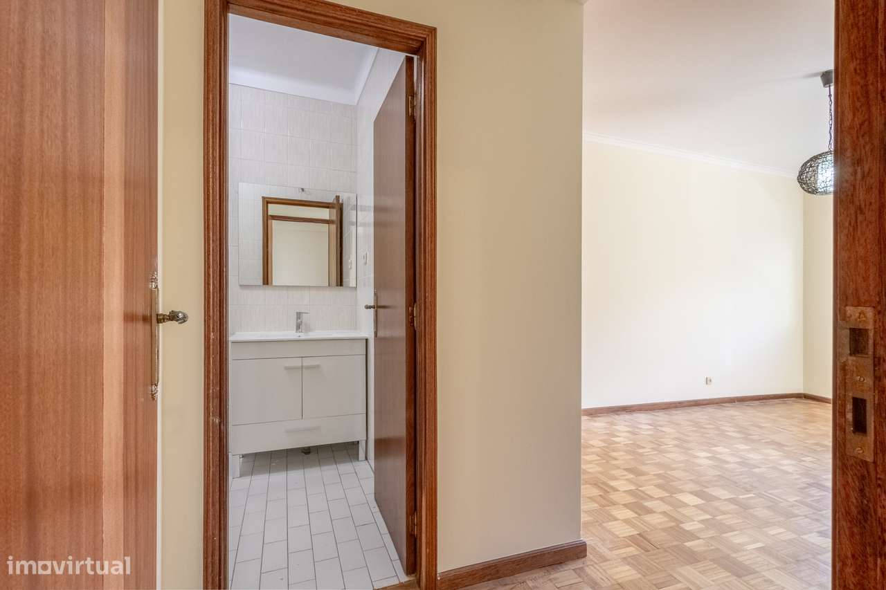 Apartamento T3 em Ferreiros, Braga-22