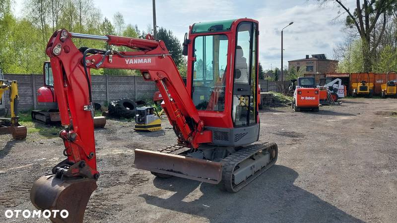 Yanmar vio 25 - 3