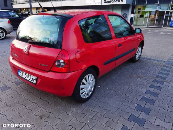 Renault Clio - 3