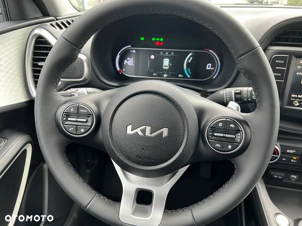 Kia Soul e-Soul 64kWh M - 24