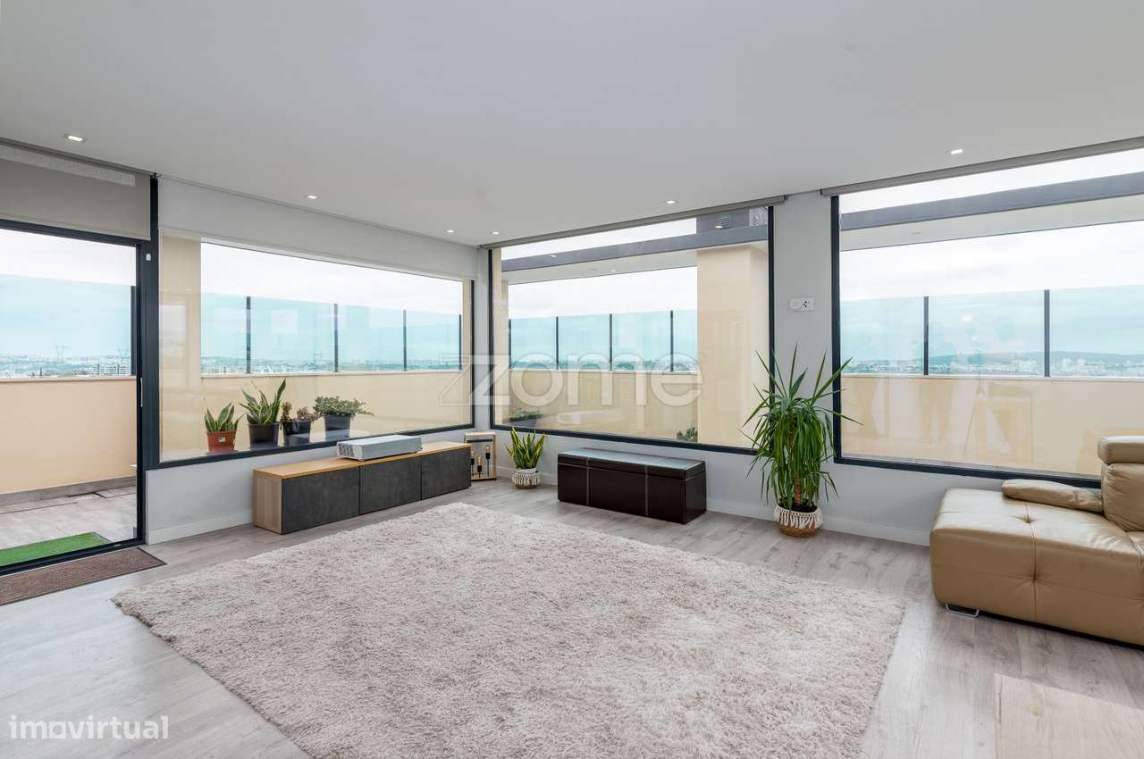 Luxuosa Penthouse T4-37