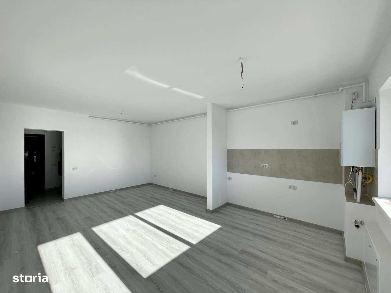 Studio 49mp, etaj 2, 80 360 euro, parcare inclusa, Subcetate City2.-0