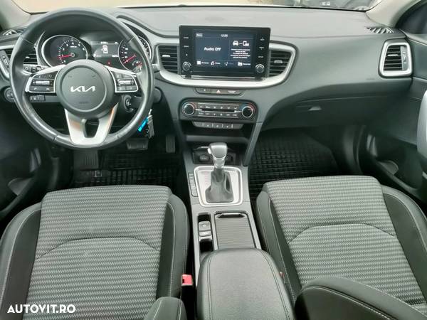 Kia XCeed 1.5 T-GDI 7DCT City+ - 6