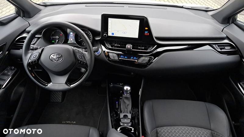 Toyota C-HR - 14