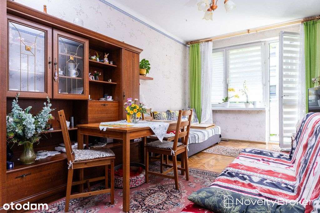 Kawalerka na sprzedaż-4