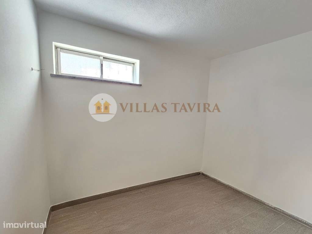 Apartamento T3 no centro de Portimão com vista Rio Arade e cave com...-51