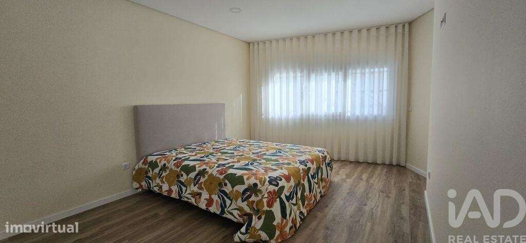 Apartamento T1 em Vilar de 65 m2 - Grande imagem: 2/9