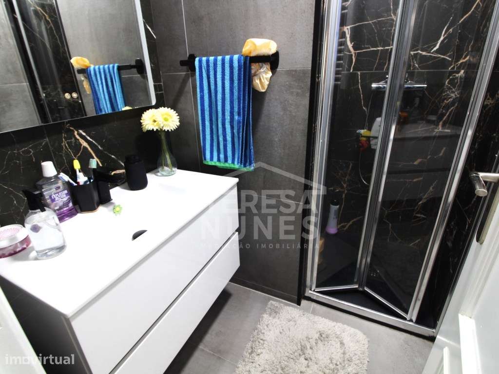 APARTAMENTO T4 - BARREIRO /CIDADE SOL-13