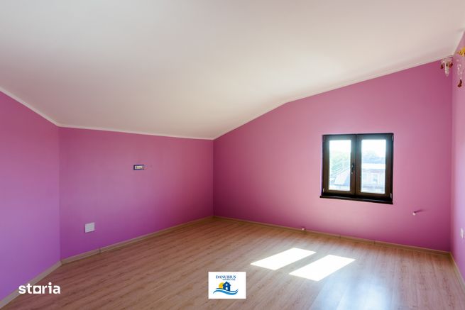 Vila de vanzare 6 camere in oras pret 250000neg-4