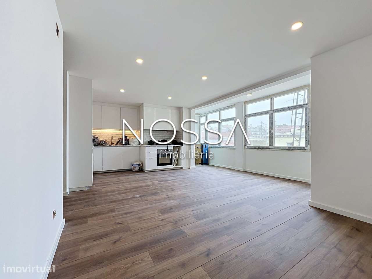 Elegante Apartamento T2 Totalmente Remodelado-7