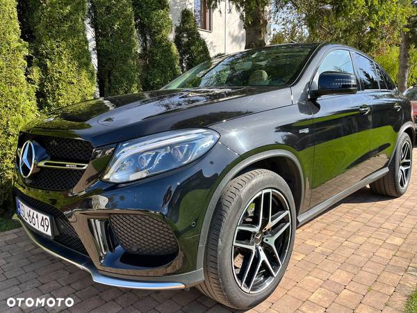 Mercedes-Benz GLE AMG Coupe 43 4-Matic - 2