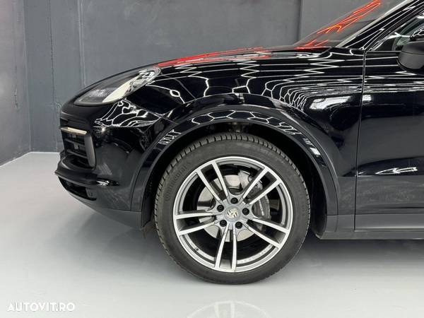 Porsche Cayenne Standard - 6