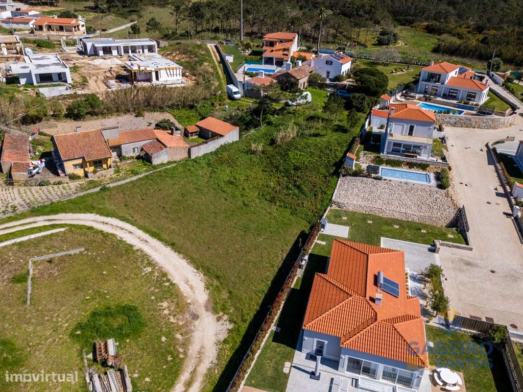 Terreno com Viabilidade de Construção - Entre São Martinho do Porto...-5