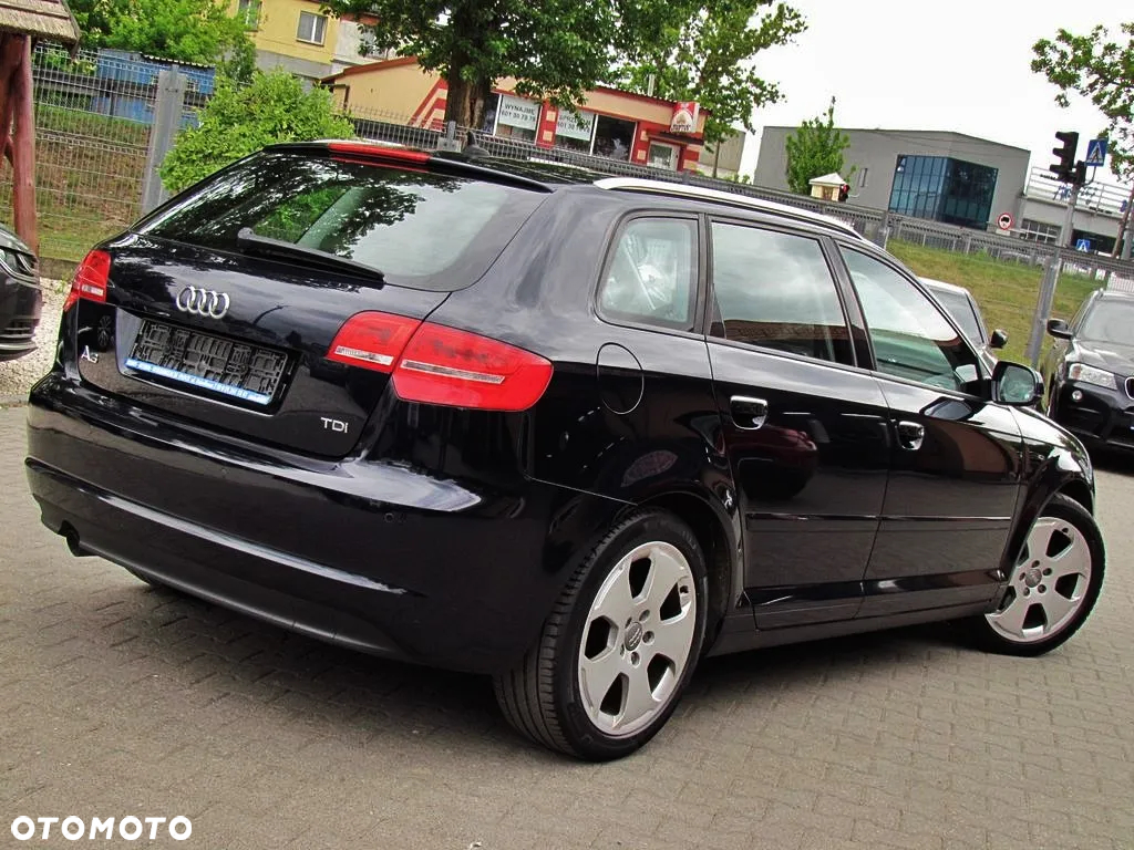 Audi A3 1.6 TDI DPF Ambition - 7