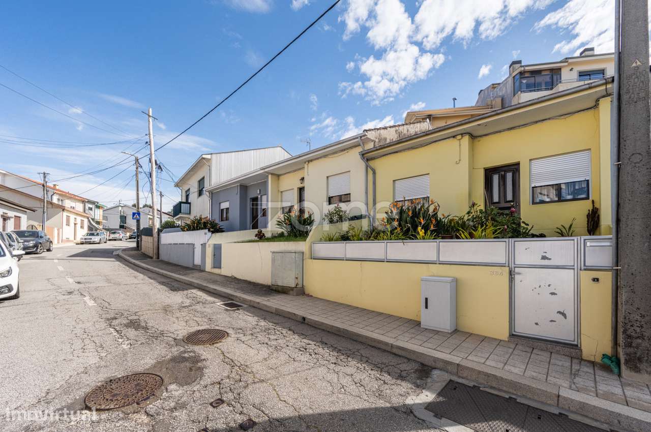 Moradia Térrea T2, Baguim do Monte, Com Inquilinos - Grande imagem: 2/9