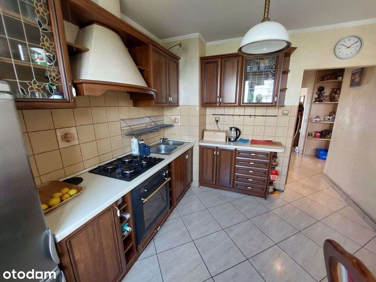 Wyremontowane mieszkanie z balkonem-5