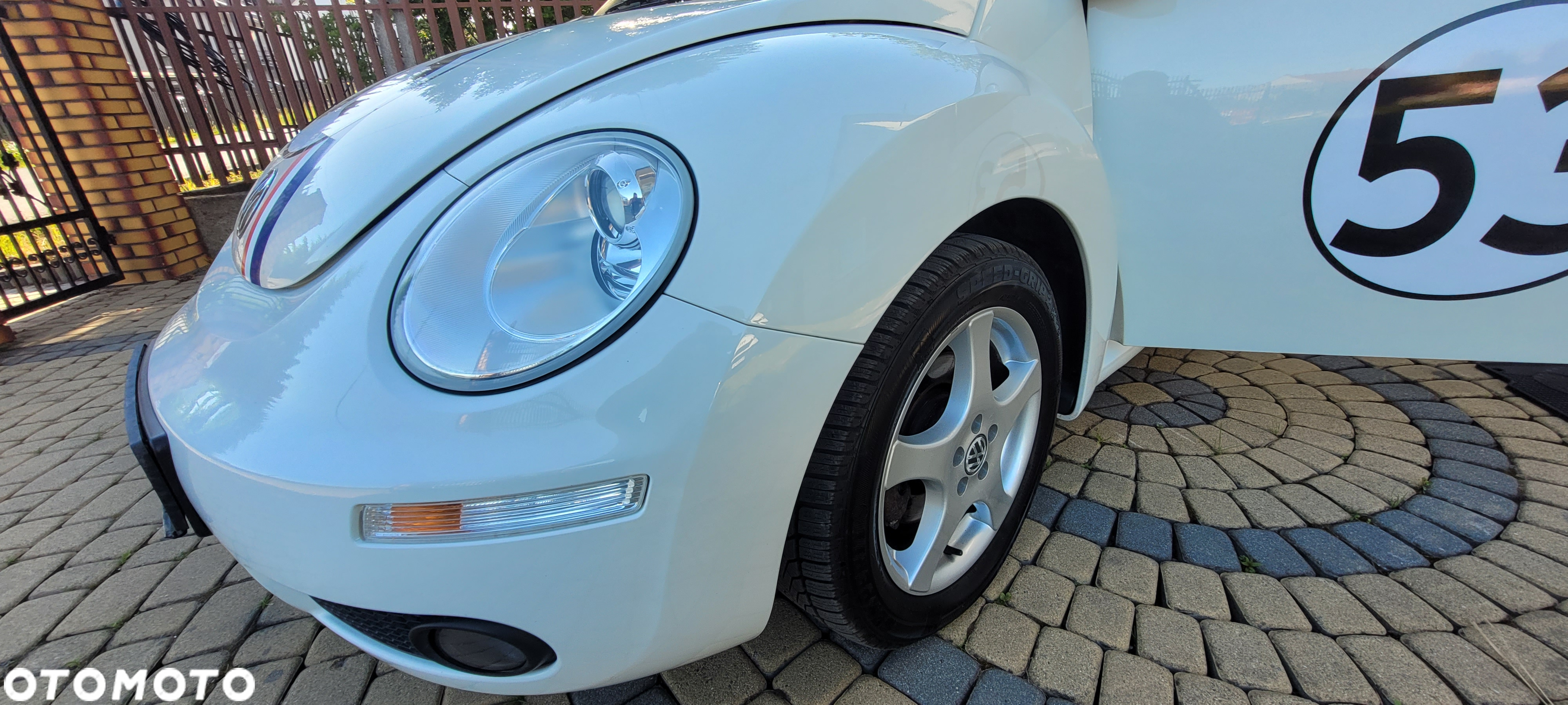 Volkswagen New Beetle - 15