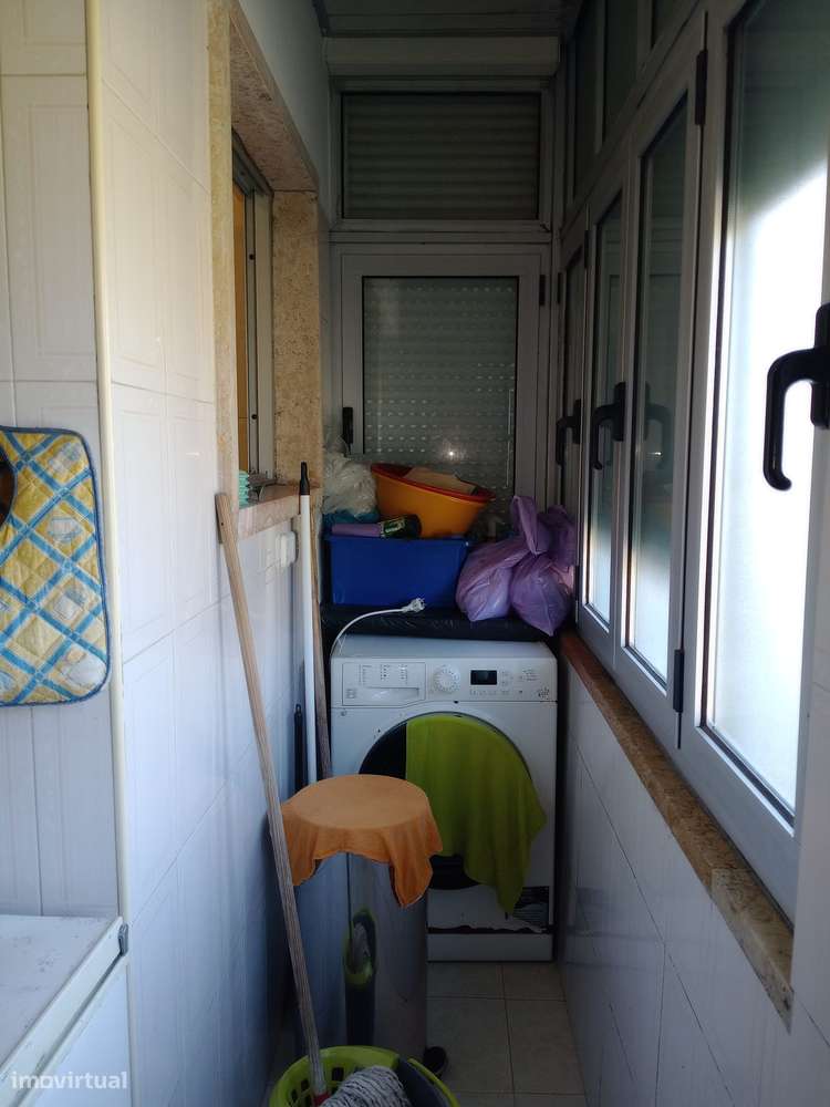 T2+2 C/ Sotão aproveitado na Damaia de Cima - Grande imagem: 5/22