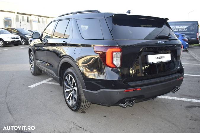 Ford Explorer - 6