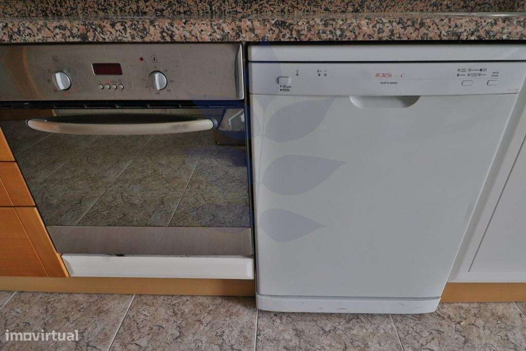Apartamento T3 - Gualtar - Cozinha Totalmente Equipada-26