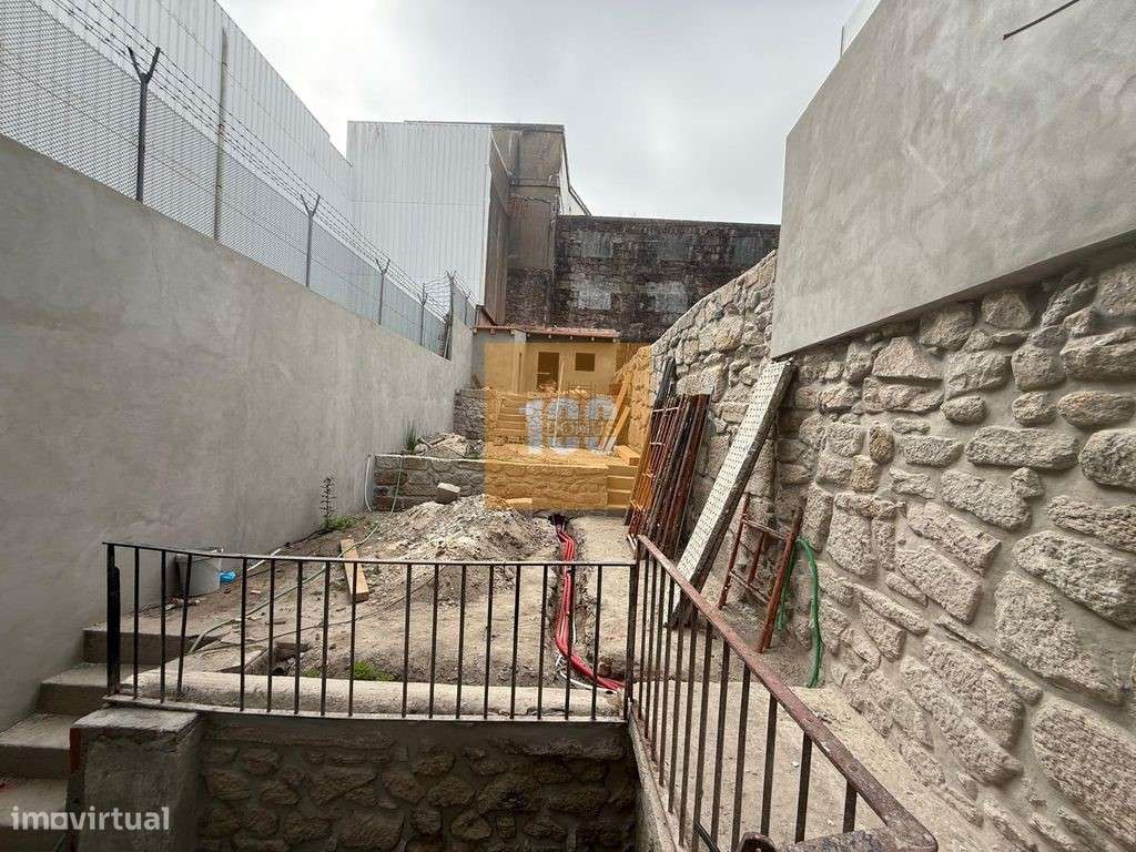 T0 novo com jardim no Bonfim-16