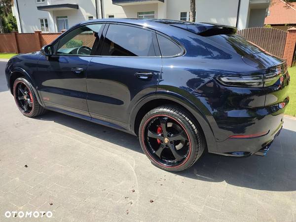 Porsche Cayenne Coupe - 4