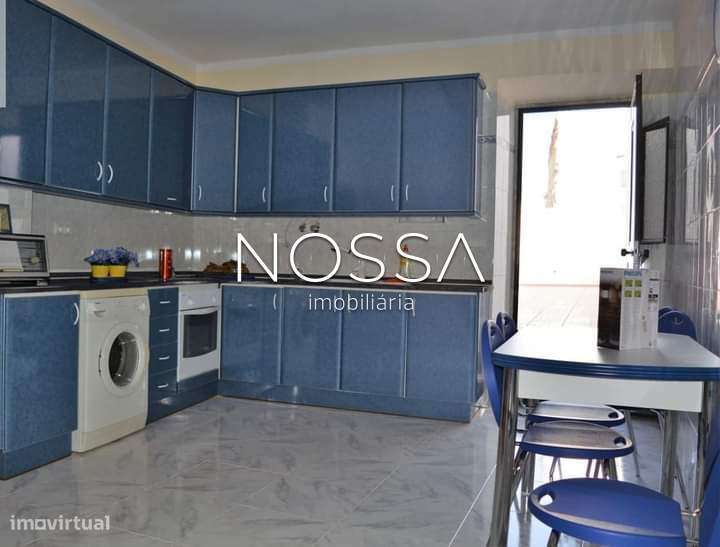 Moradia com 3 Frações Independentes | Incrível Oportunidade em Moura - Grande imagem: 3/19