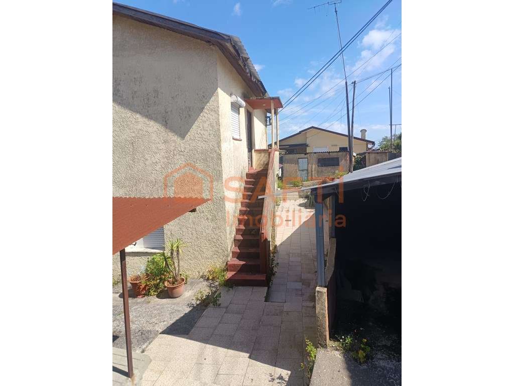 Moradia T4 em Cucujães-8