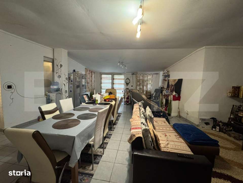 Casa cu 5 camere 300 mp in Hunedoara - Imagine principală: 3/19