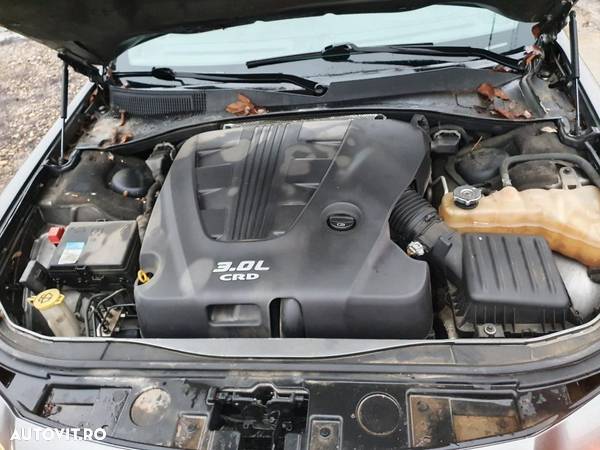 Dezmembrez Lancia THEMA Chrysler 300C 2011 motor 3.0d 239cp cod EXF euro 5 usa portiera stanga dreapta fata spate bara macara geam turbina injector aripa oglinda dezmembrari piese caseta de directie - 8
