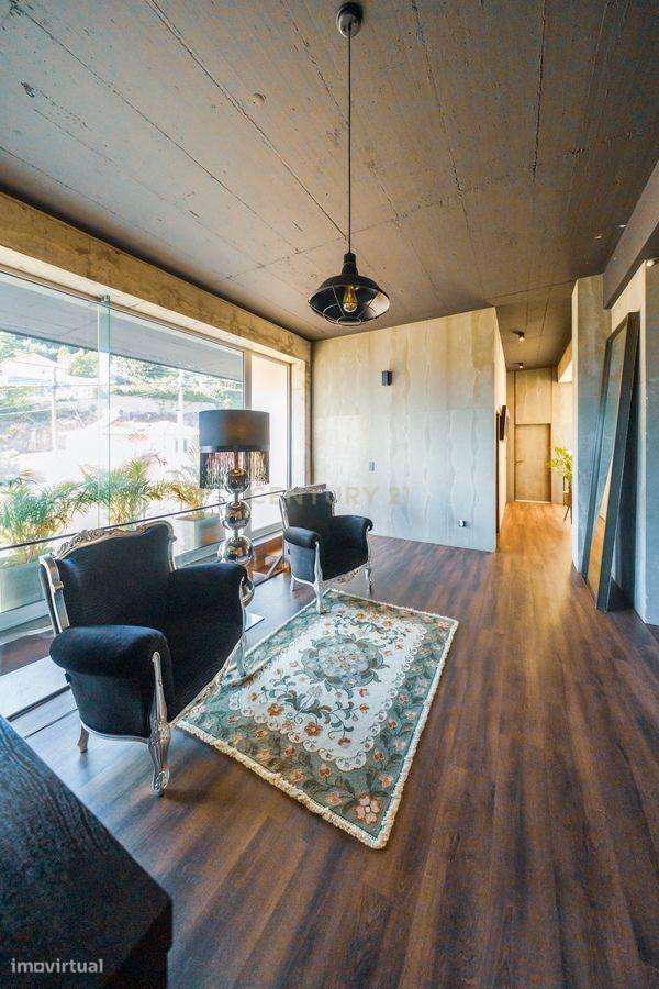 Moradia T3 de Luxo com Design e Personalidade - Monte / Funchal-25