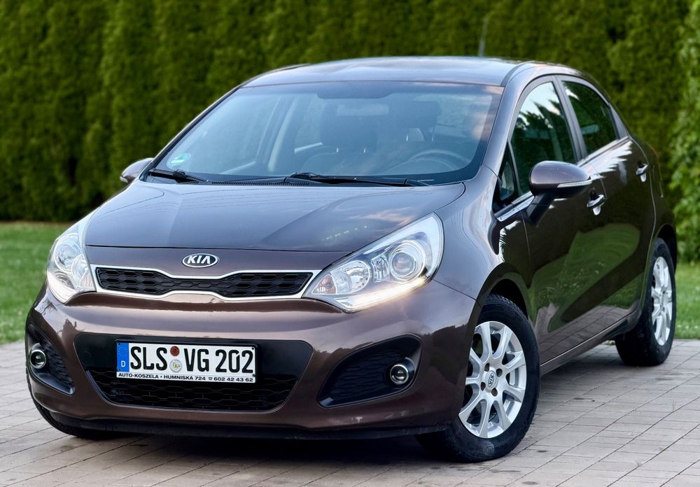 Kia Rio III (2011-) 1.4 CRDI Platinum Edition 2013