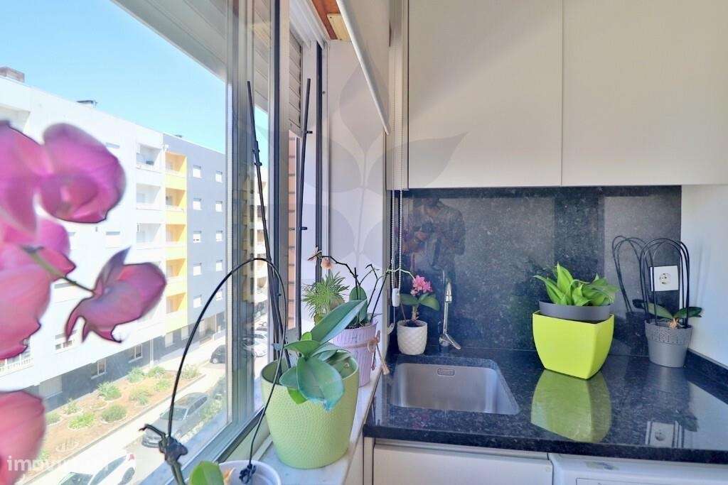 Apartamento T4 na freguesia de Lamaçães-23