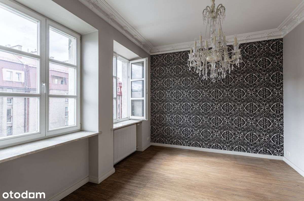 Przestrzeń z duszą w sercu Pragi | 100 m² | Balkon-5