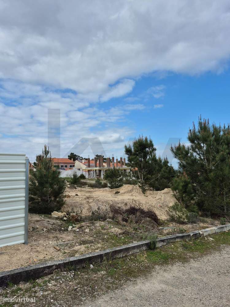 Terreno para Construção - Grande imagem: 2/3