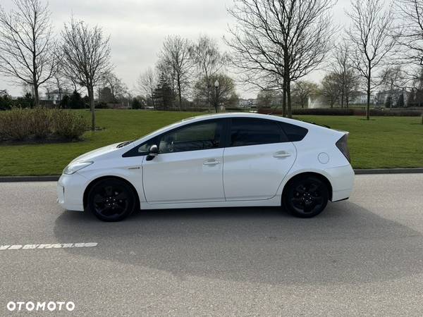 Toyota Prius 1.8 HSD Sol - 6