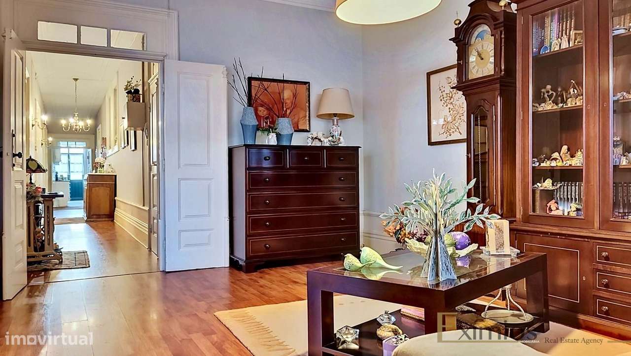 Apartamento T4 no centro da Póvoa de Varzim-8